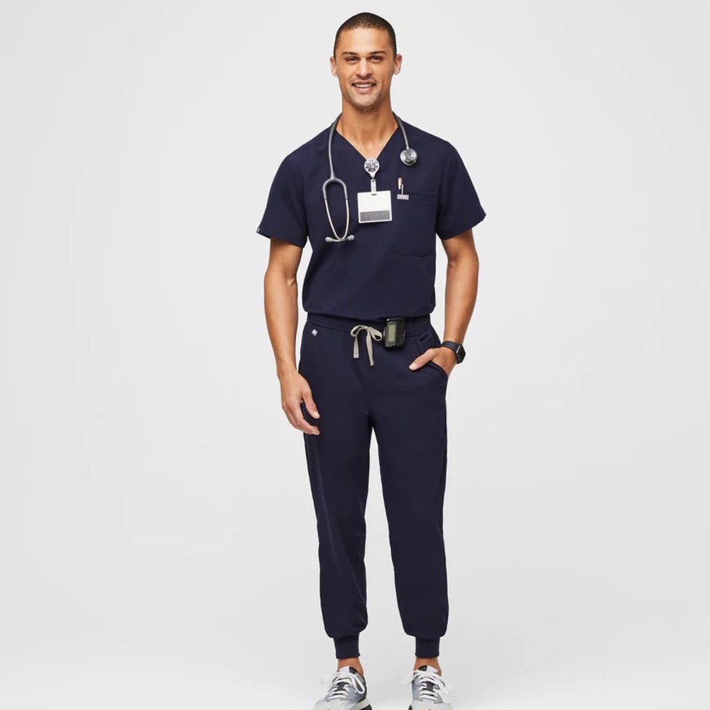 FIGS Men’s Navy Technical Set